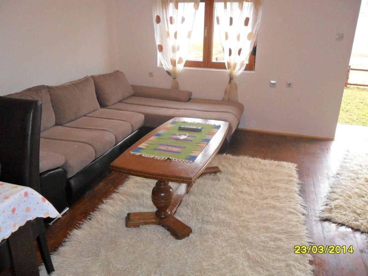 Апартаменты Apartments Sara Жабляк