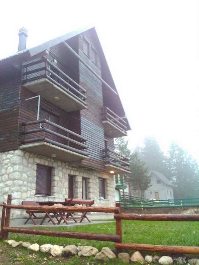 Апартаменты Apartments Sara Жабляк-3