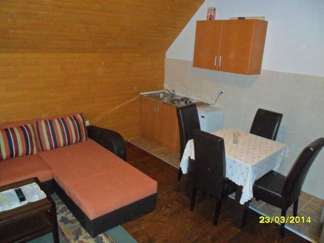 Апартаменты Apartments Sara Жабляк-12